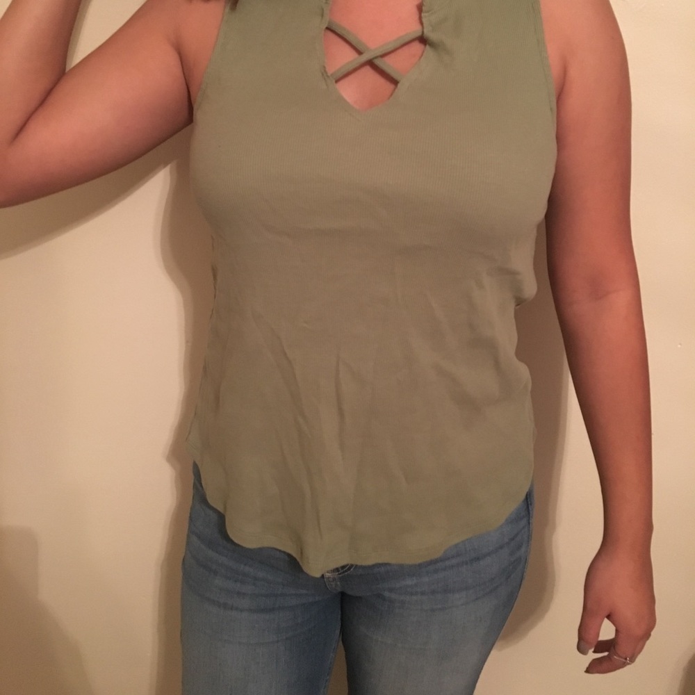 Army green tank